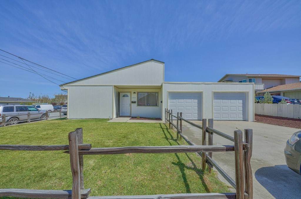 1205 Hamilton Avenue (A & B) - Photo 1