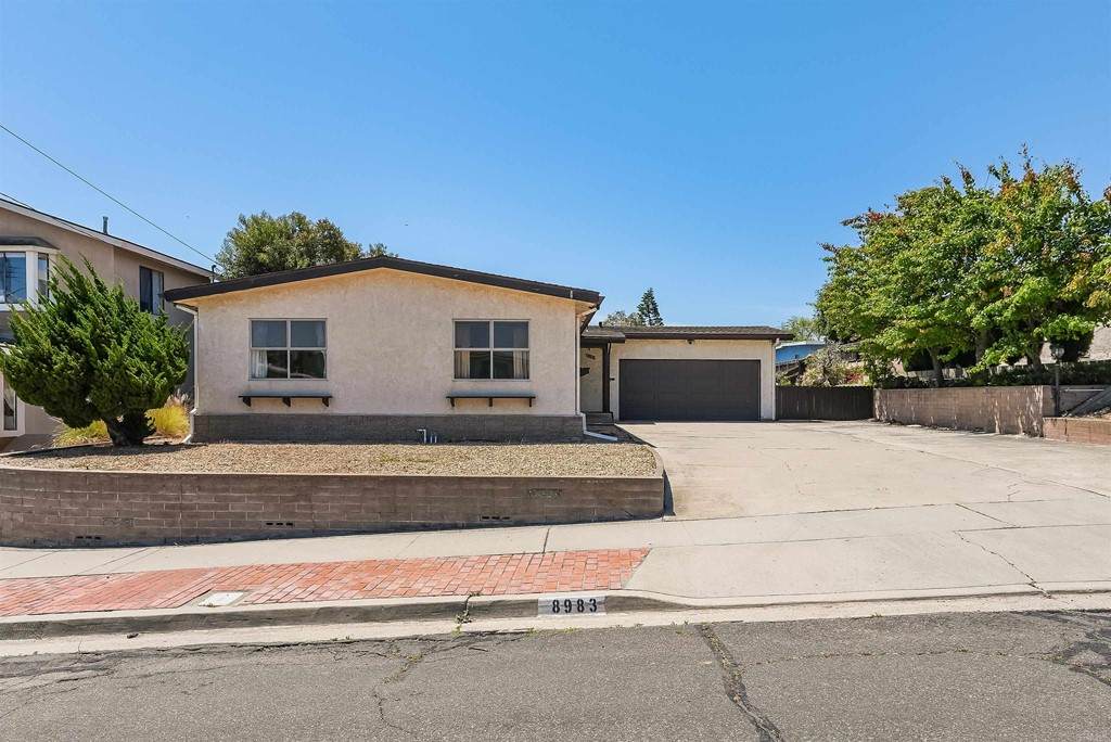 8983 Gowdy Avenue - Photo 1