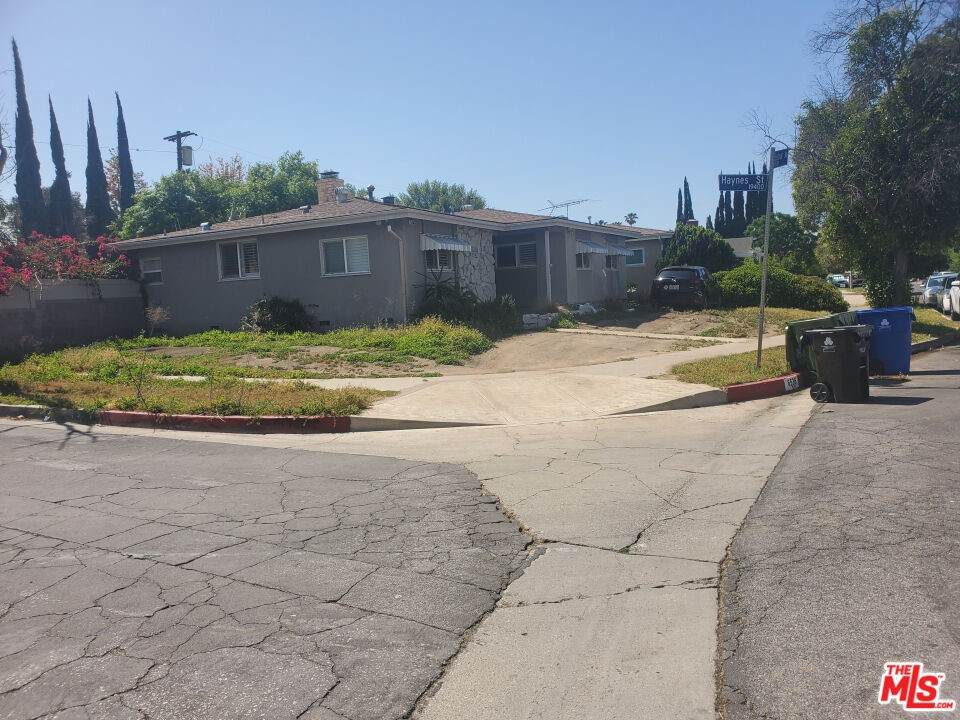 6536 Belmar Avenue - Photo 1