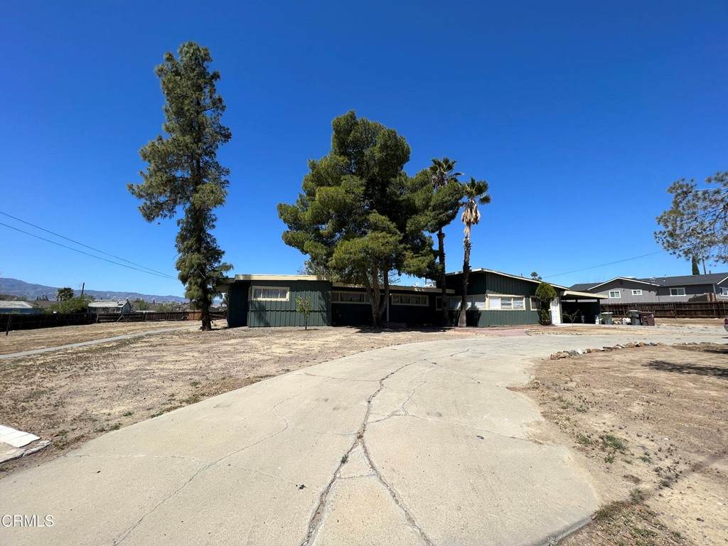 608 5th Avenue - Photo 1