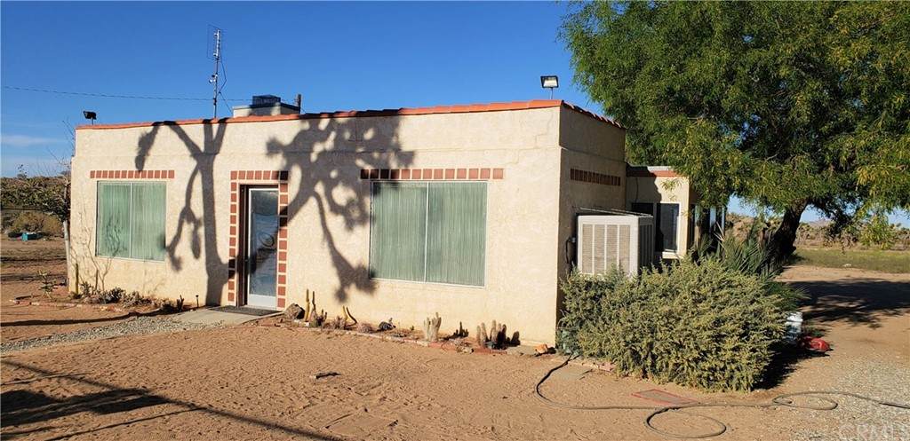 56885 Sunflower Drive - Photo 1