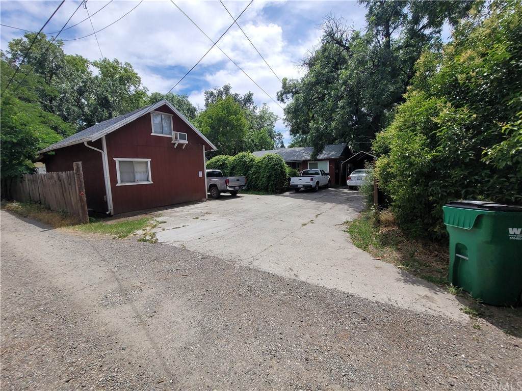1942 Arcadian Avenue - Photo 1