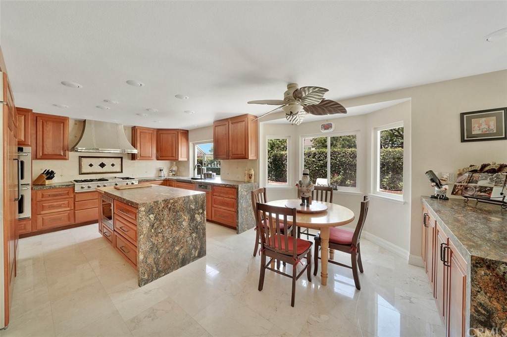 25041 Calle Madera - Photo 1