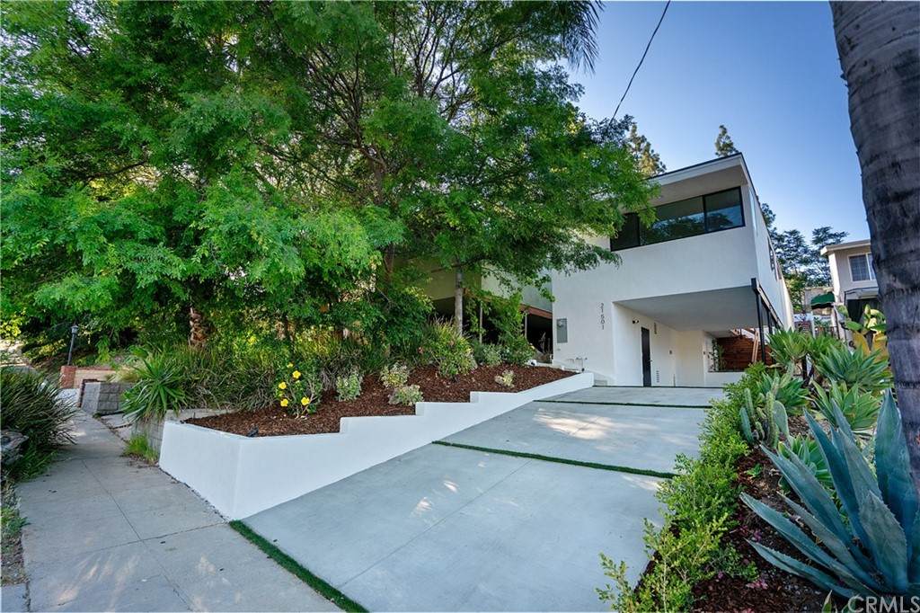 21501 Dumetz Road - Photo 1