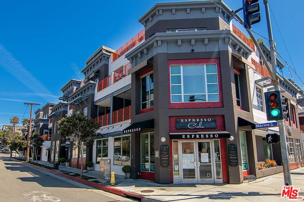 212 Marine Street - Photo 1