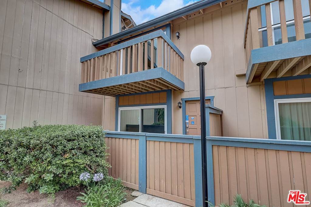 16784 Algonquin Street - Photo 1
