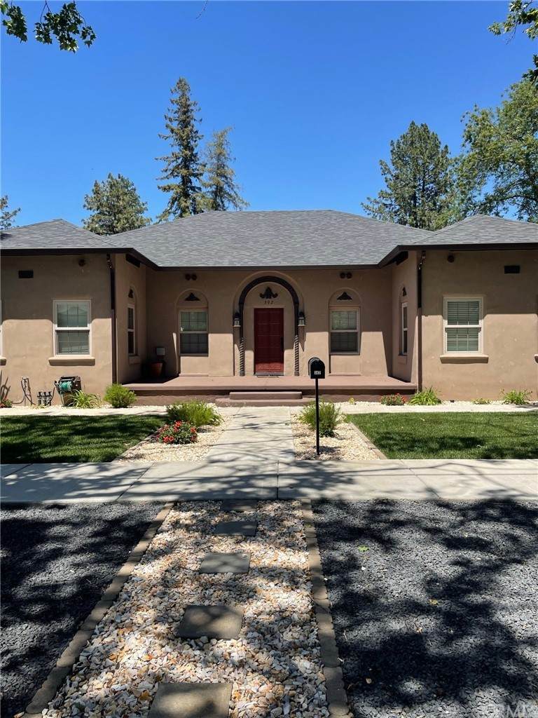 392 8th Avenue - Photo 1