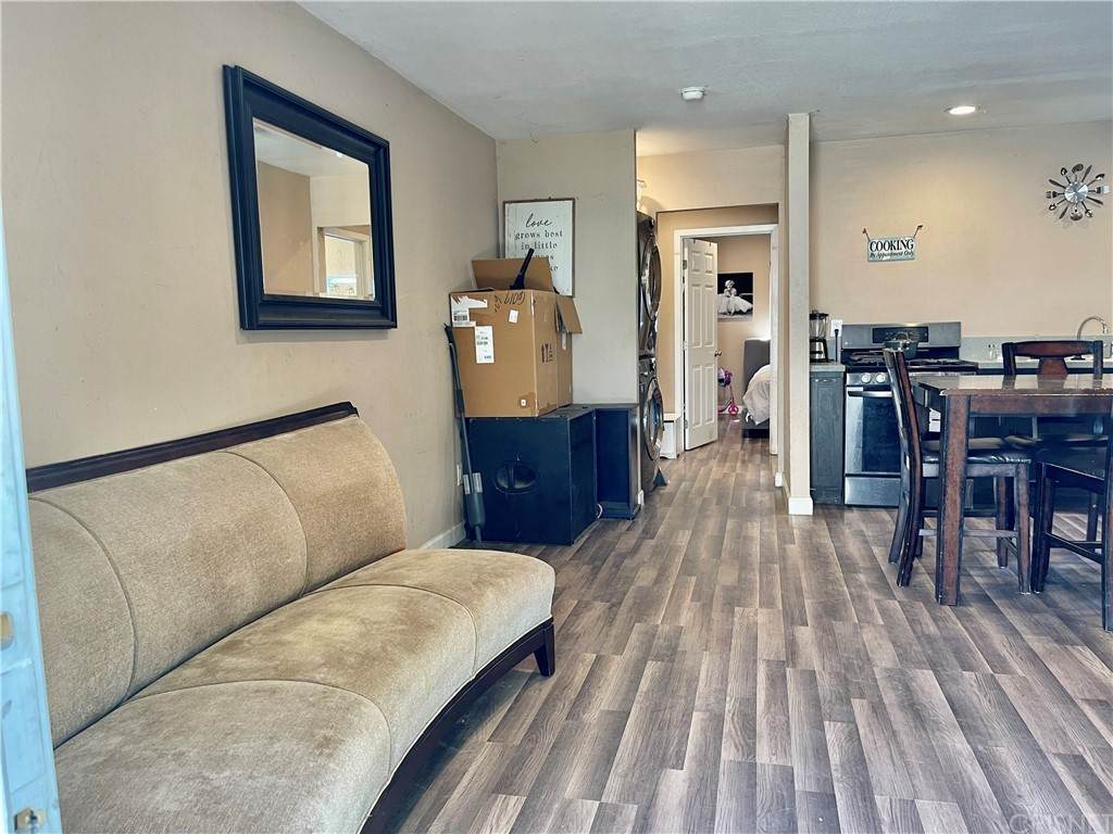 1512 4th Street - Photo 1