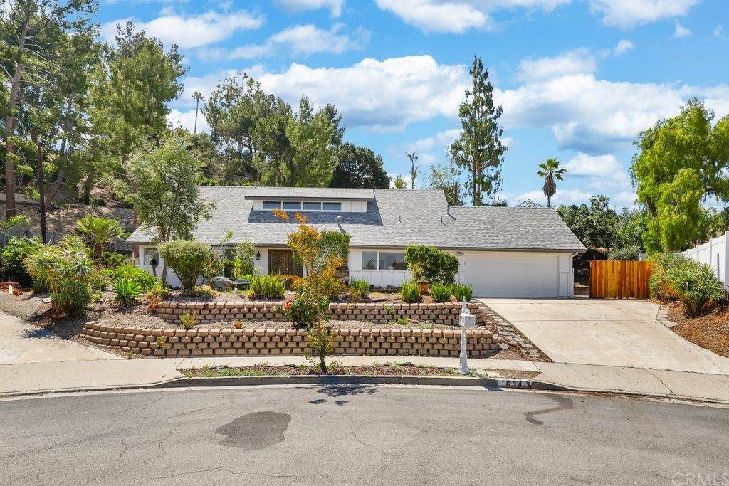 1634 Kent Place - Photo 1