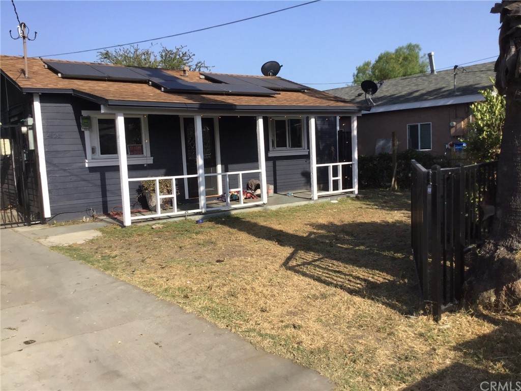 4826 Elizabeth Street - Photo 1