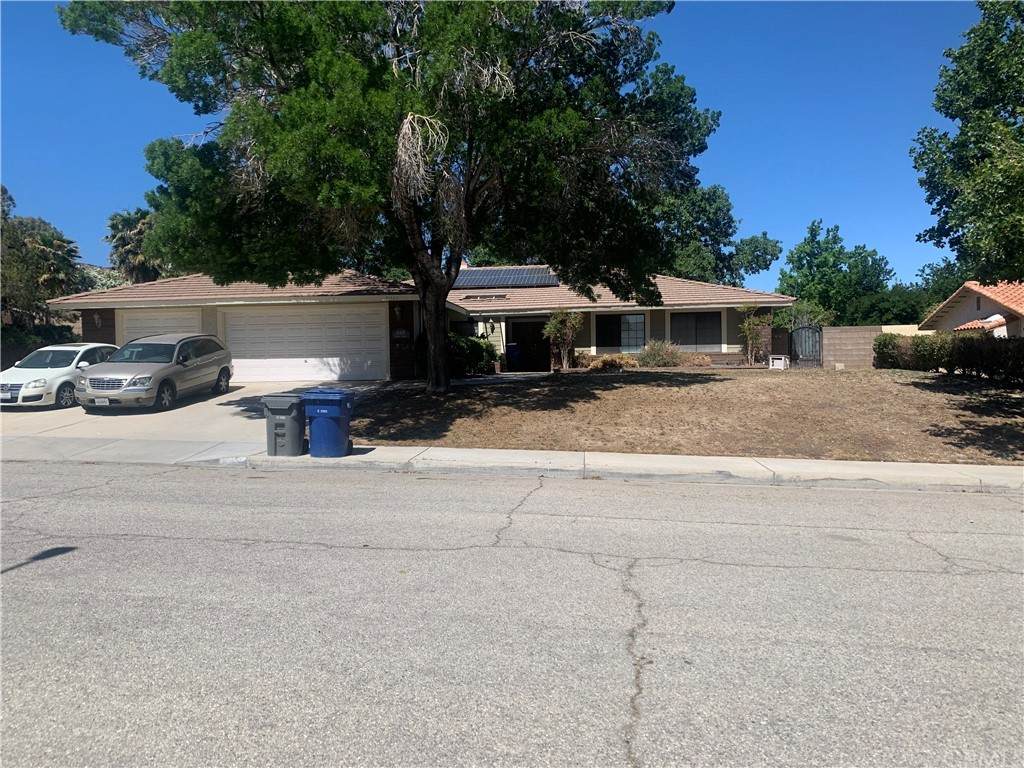 41425 Myrtle Street - Photo 1