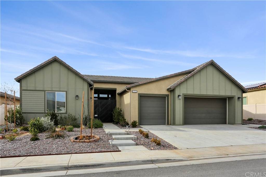 1723 Bowles Court - Photo 1