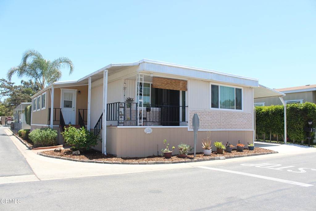 120 Calle De La Rosa - Photo 1