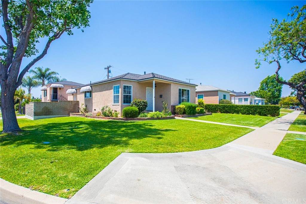 14888 Dalman Street - Photo 1
