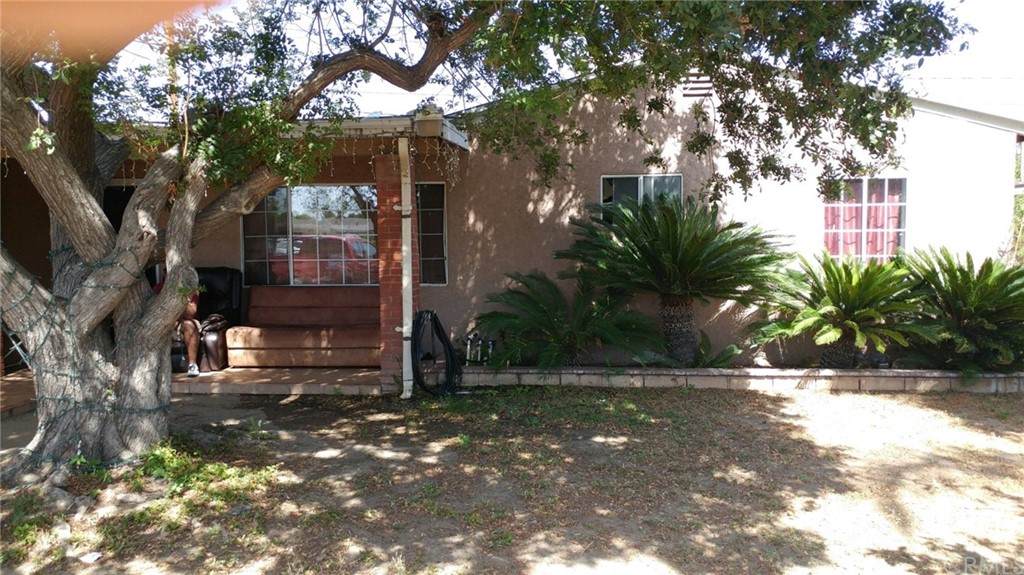 746 Virginia Avenue - Photo 1