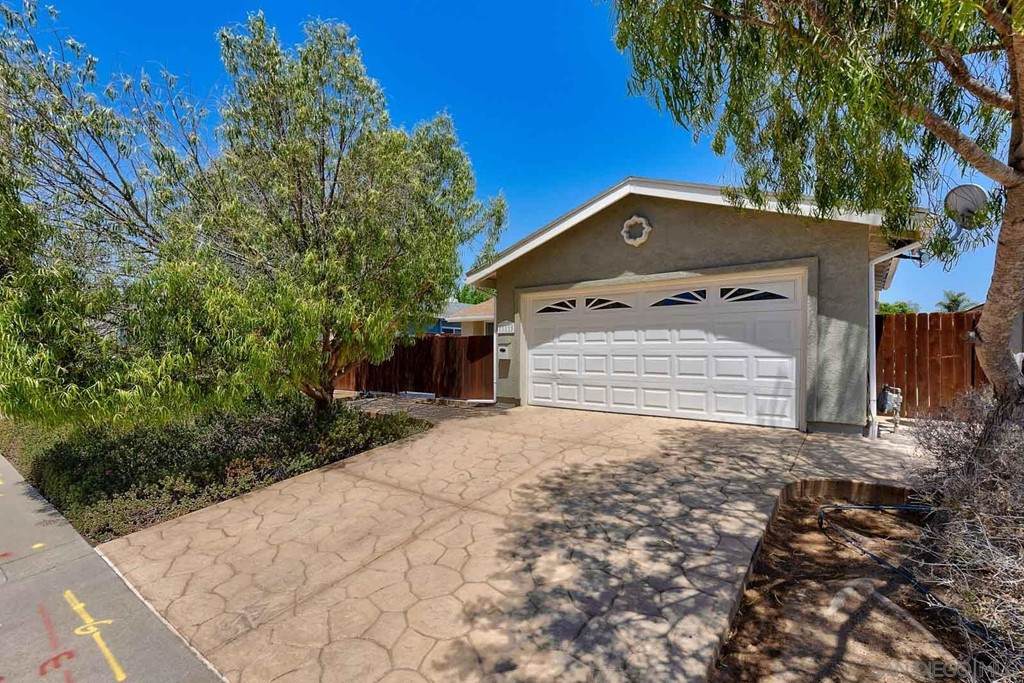 11115 Berryknoll St - Photo 1