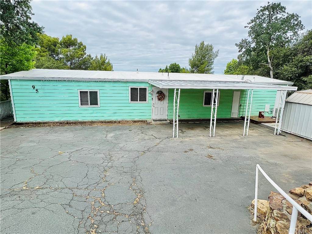 95 Greenbrier Drive - Photo 1