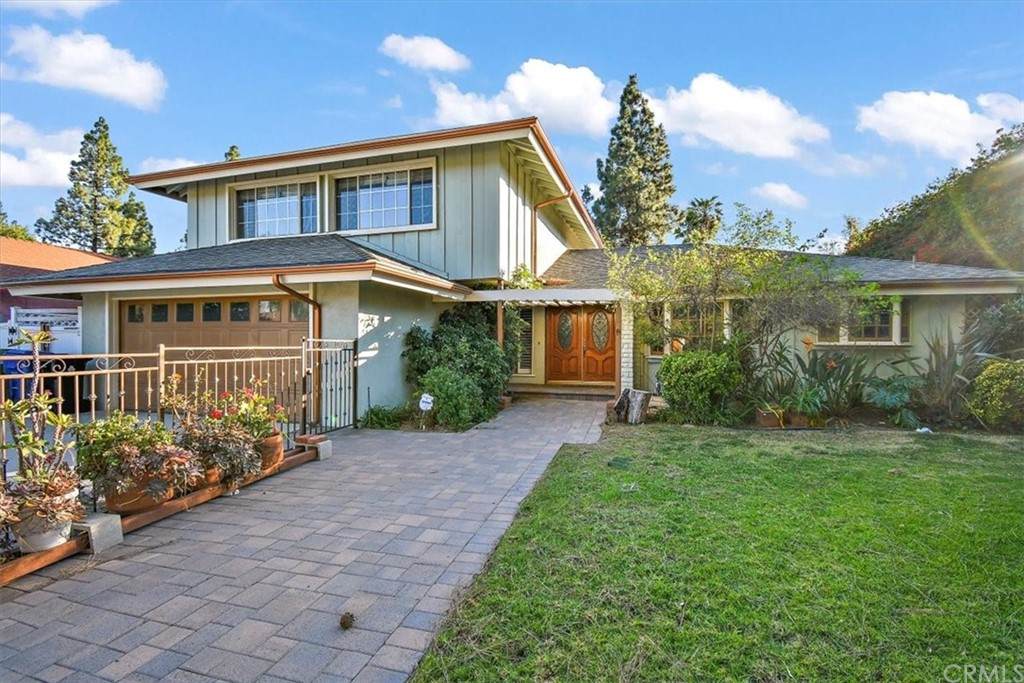19072 Los Alimos Street - Photo 1