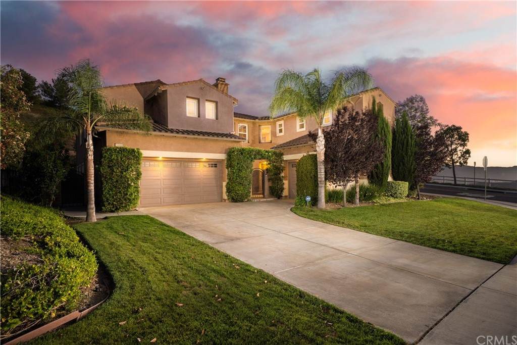 16849 Ridge Cliff Drive - Photo 1