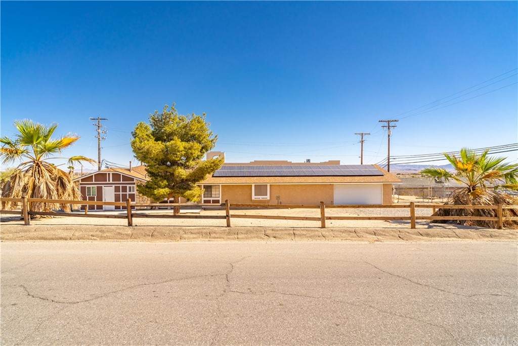 5325 Adobe Road - Photo 1