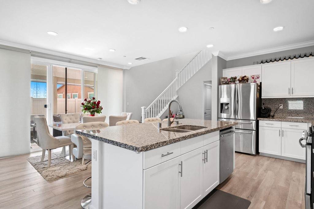 1411 Opal Ct - Photo 1