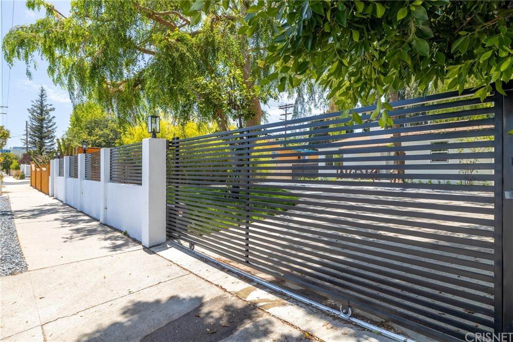 5409 Fallbrook Avenue - Photo 1