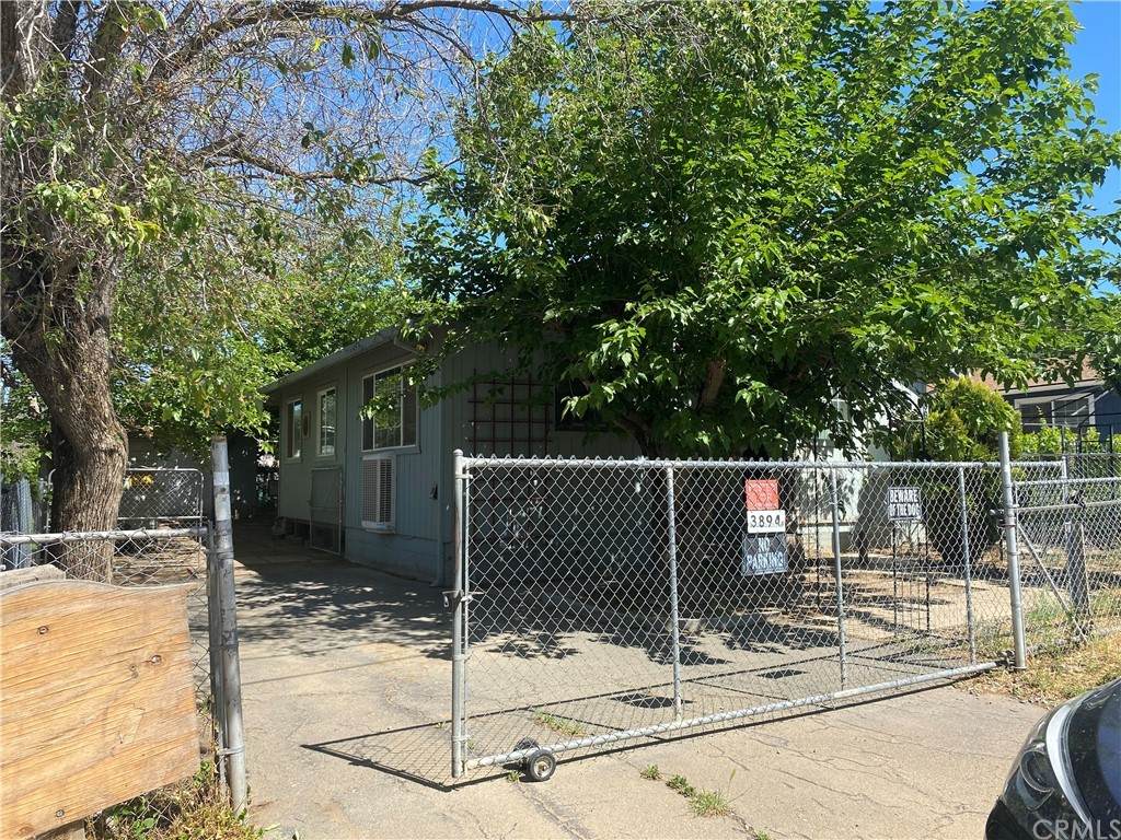 3894 Schultz Avenue - Photo 1