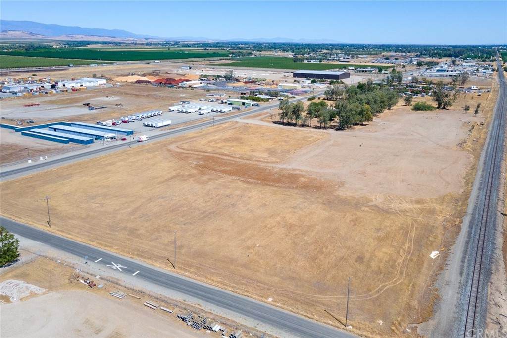 3700 Co Road 99 - Photo 1