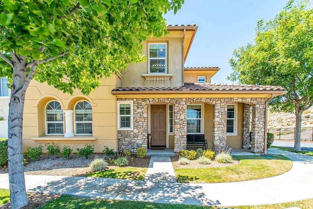20452 Vicenza Lane - Photo 1