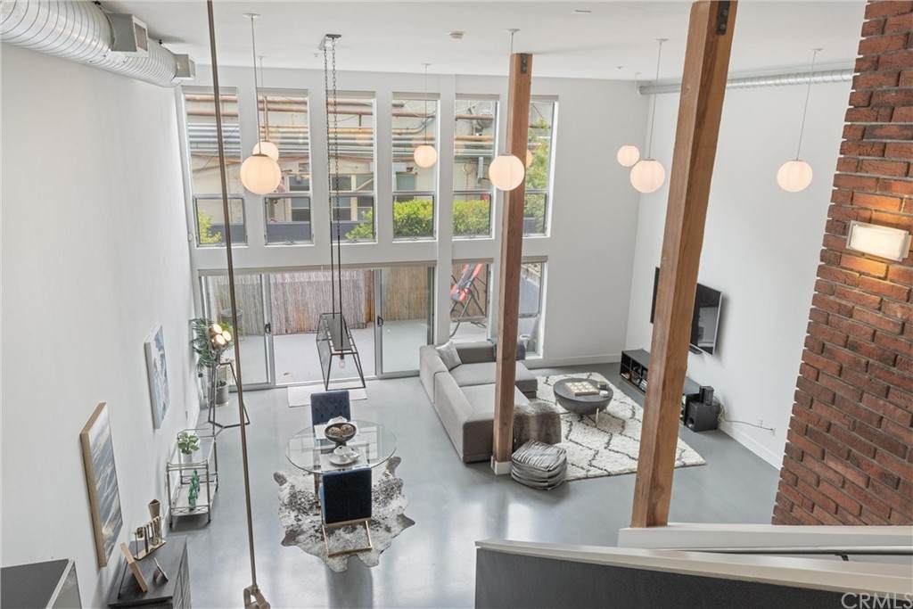 4215 Glencoe Avenue - Photo 1