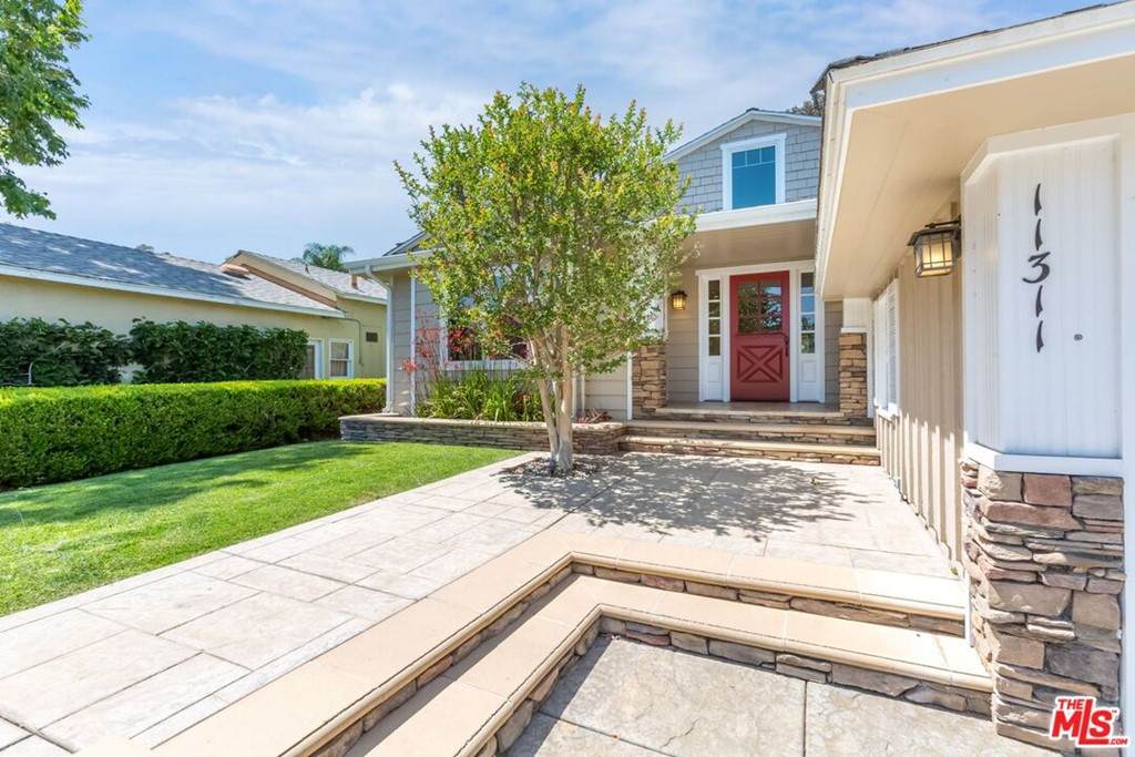 11311 Isleta Street - Photo 1