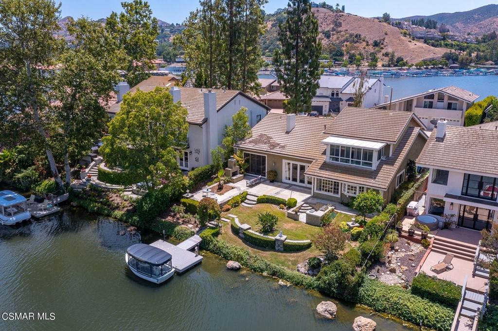 3703 Capstan Circle - Photo 1