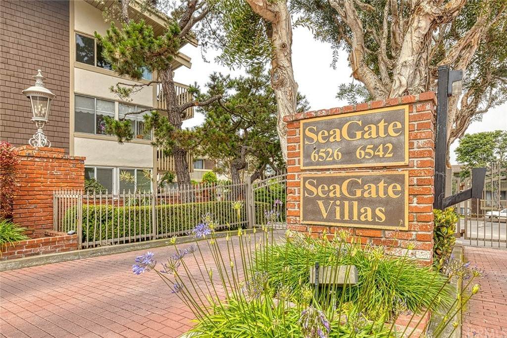 6542 Ocean Crest Drive - Photo 1