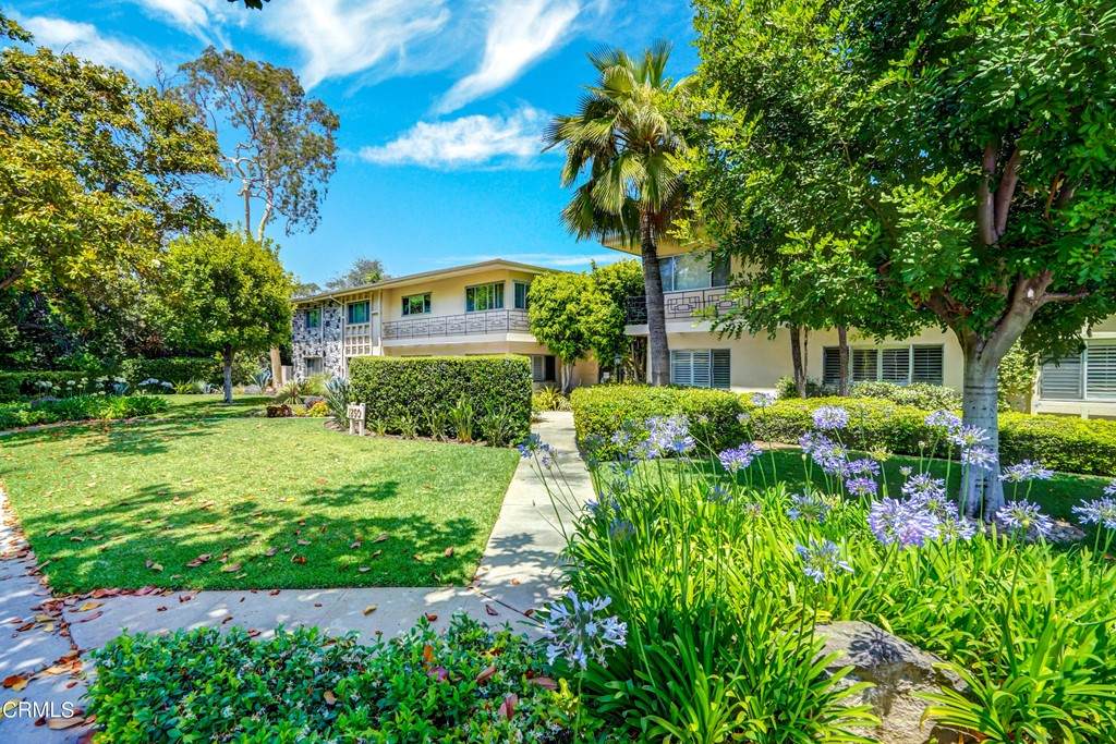 1250 Orange Grove Boulevard - Photo 1