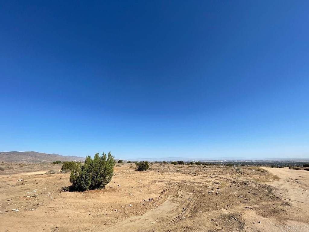 Barrel Springs Road And 37th St. East - Photo 1