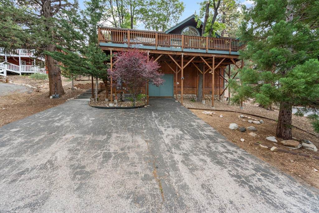 1065 Minton Dr - Photo 1