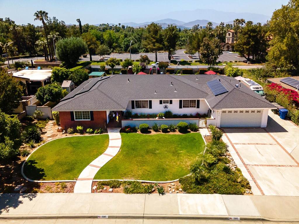 5915 Intervale Drive - Photo 1