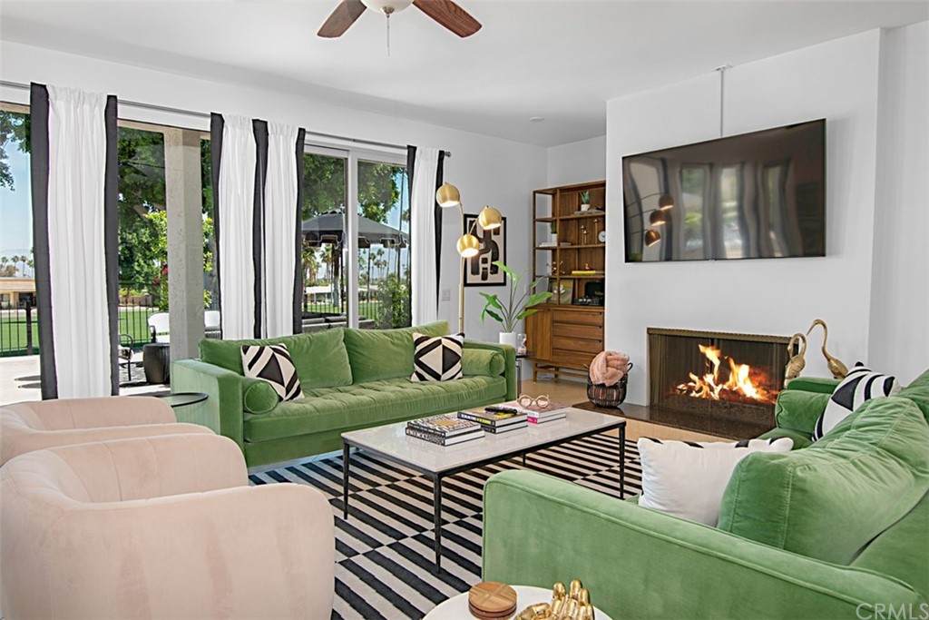 73780 Grapevine Street - Photo 1