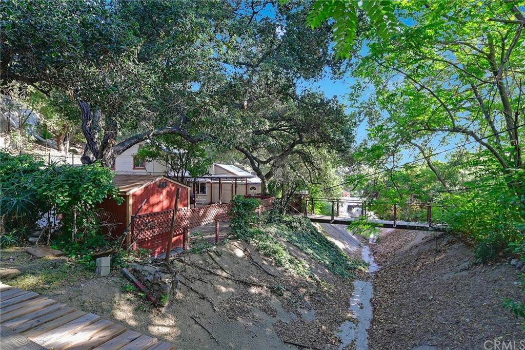 10242 Mahogany Trail - Photo 1