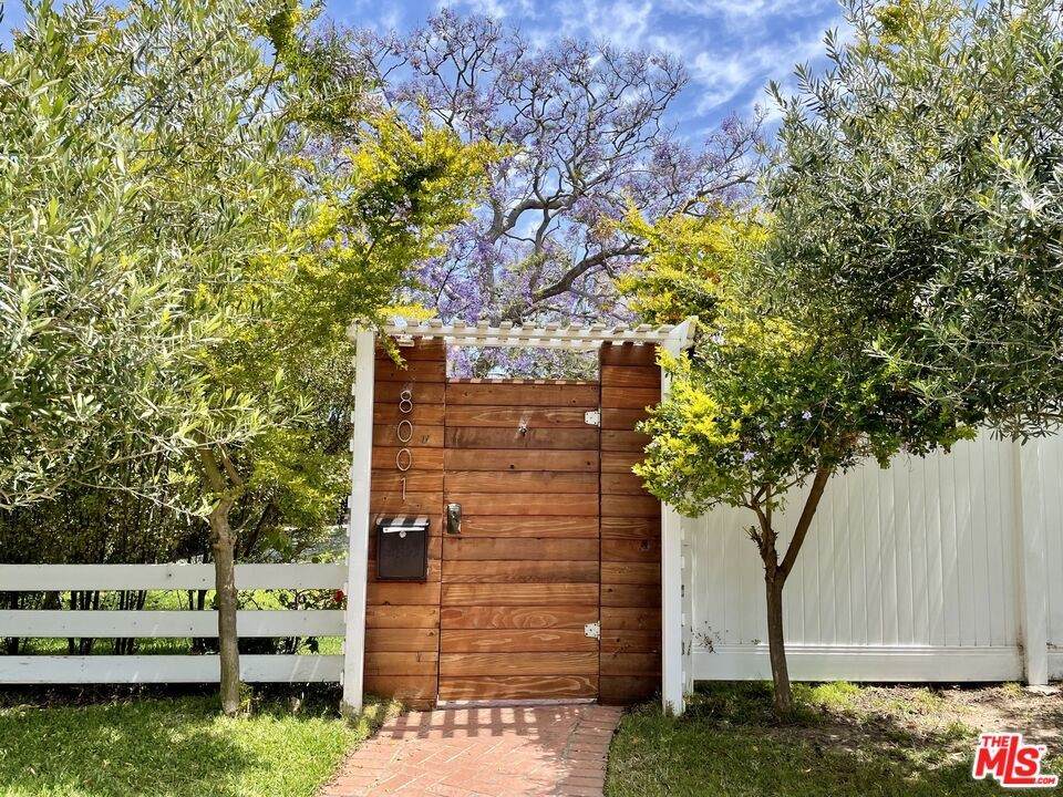 8001 Altavan Avenue - Photo 1