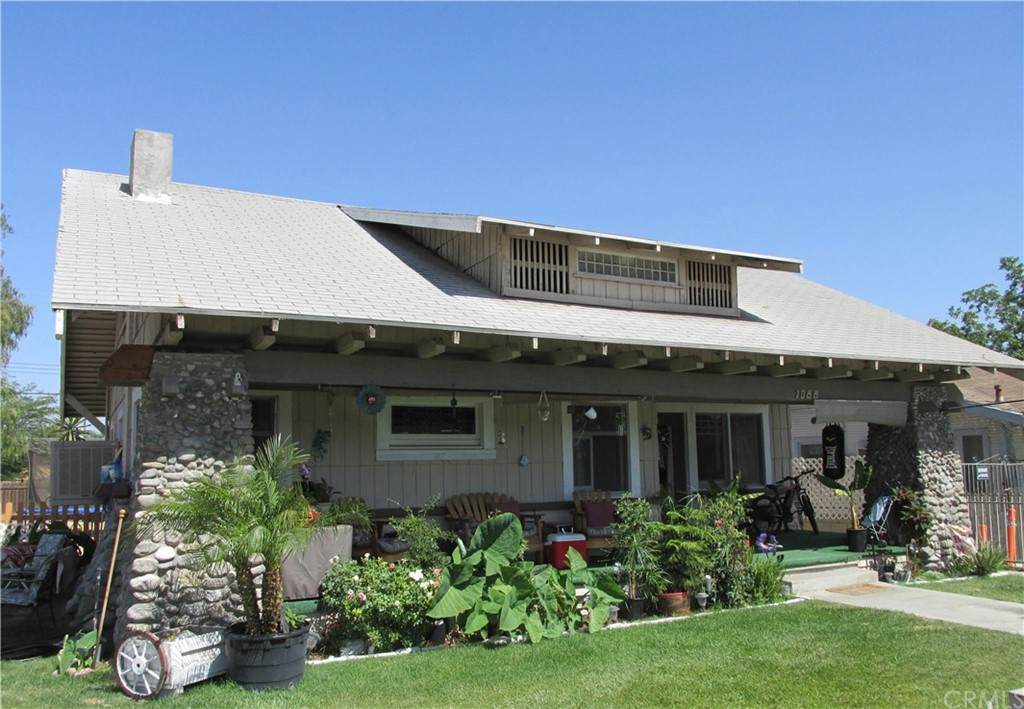 1088 9th Street - Photo 1