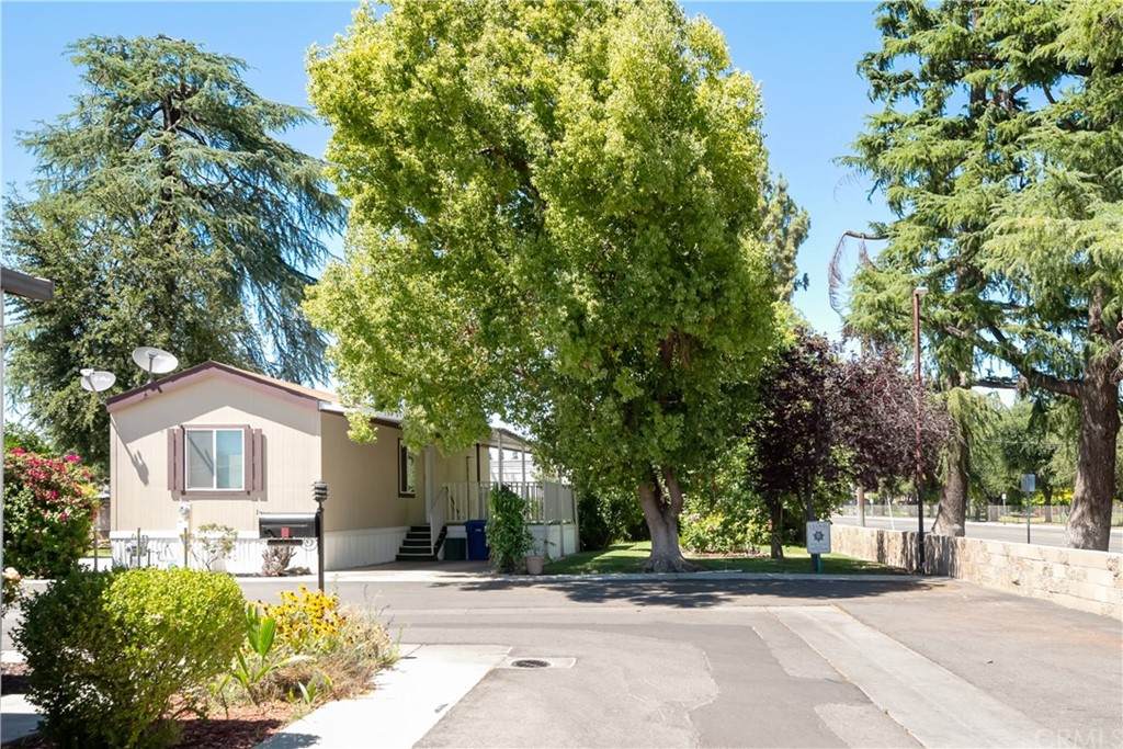 1500 Villa Avenue - Photo 1