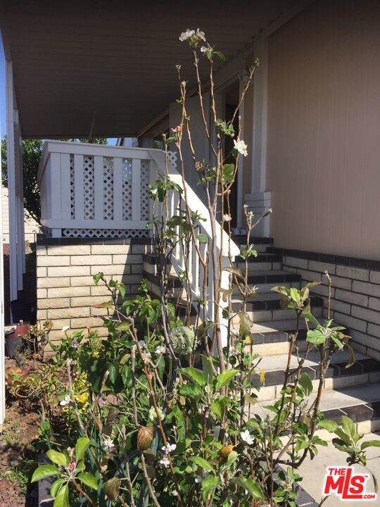 1065 Lomita Boulevard - Photo 1