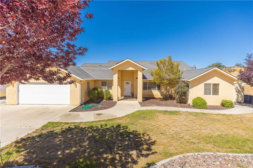 30741 Horsethief Drive - Photo 1