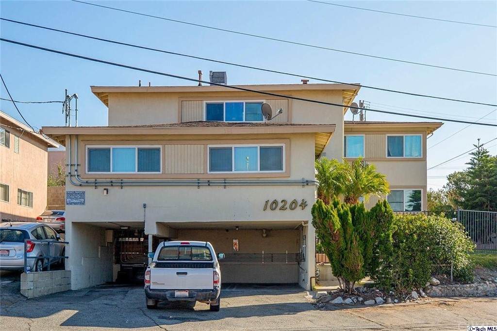 10204 Tujunga Canyon Boulevard - Photo 1