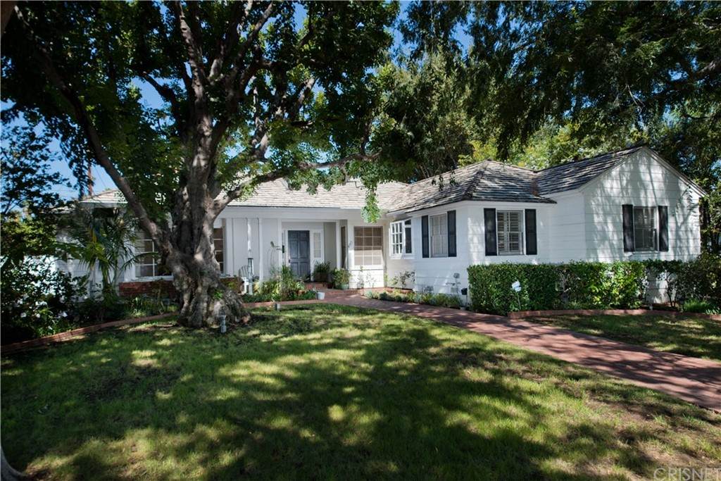 4955 Odessa Avenue - Photo 1