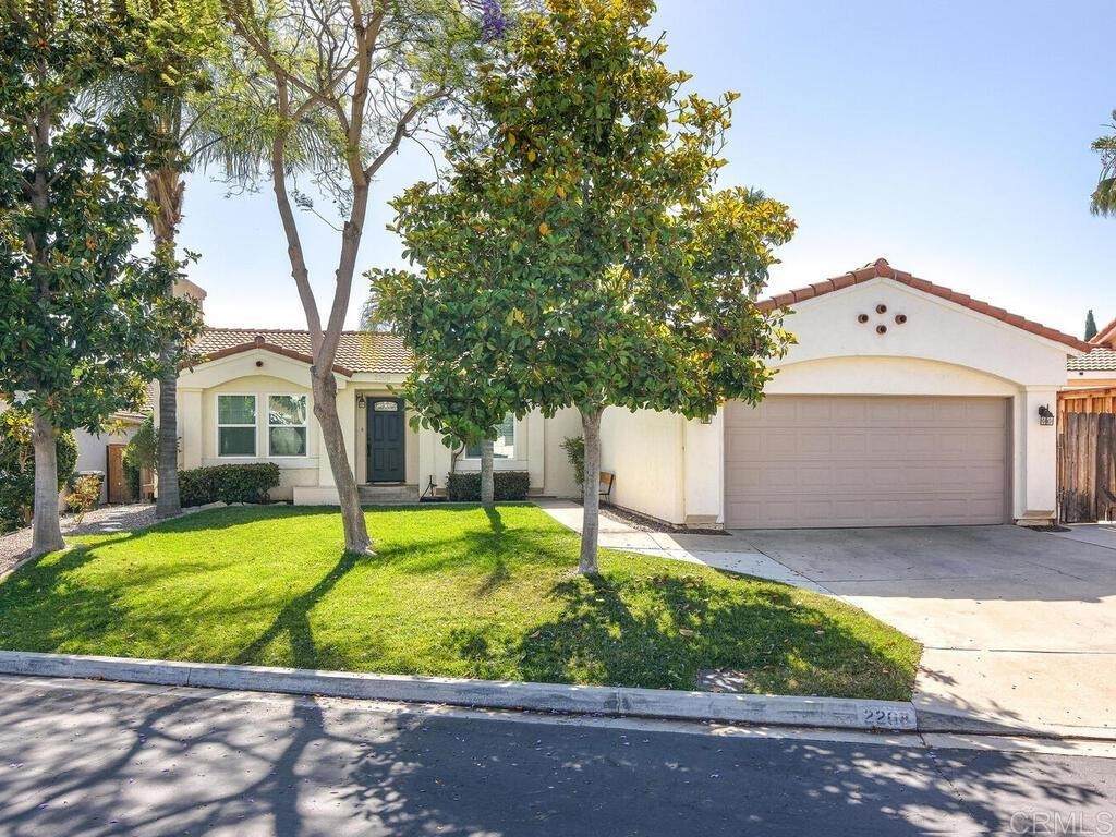 2208 Dante - Photo 1