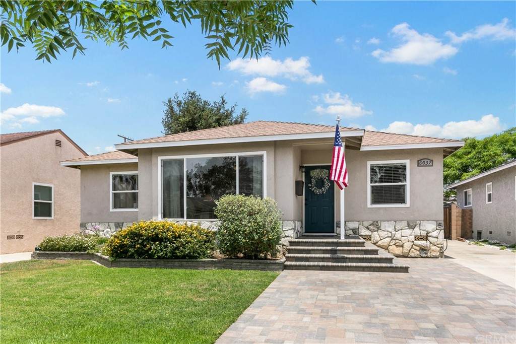6037 Silva Street - Photo 1