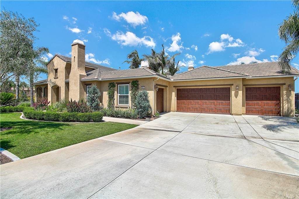 8037 Choi Drive - Photo 1