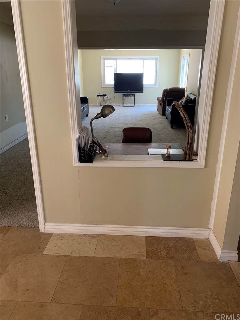 986 Marshall Boulevard - Photo 1